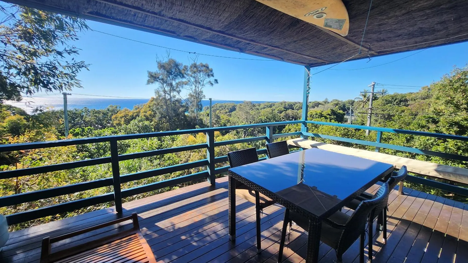 Captain'S Cove At Cylinder Beach Point Lookout Australia